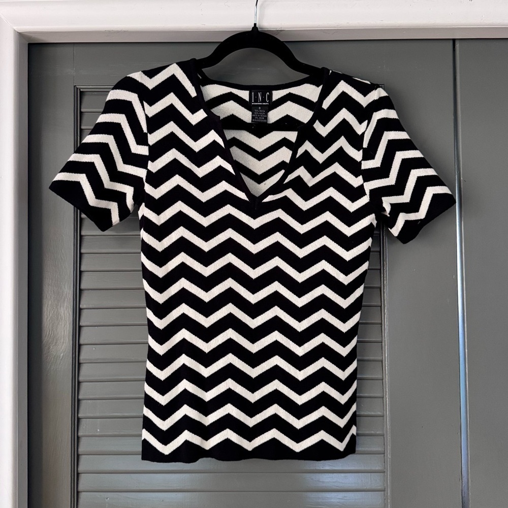 INC International Concepts Zig Zag Top